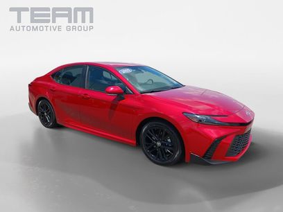 Used 2025 Toyota Camry SE