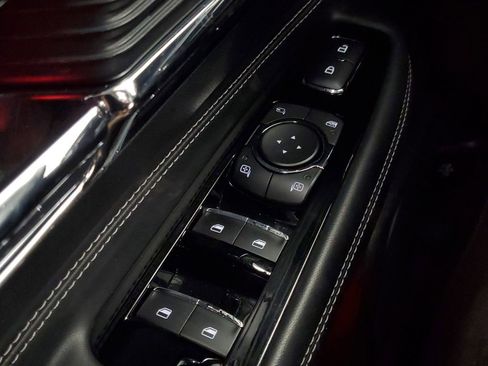 Used 2020 Lincoln Corsair AWD w/ Premium Package image 14