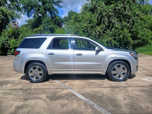 Used 2015 GMC Acadia Denali FWD image 3
