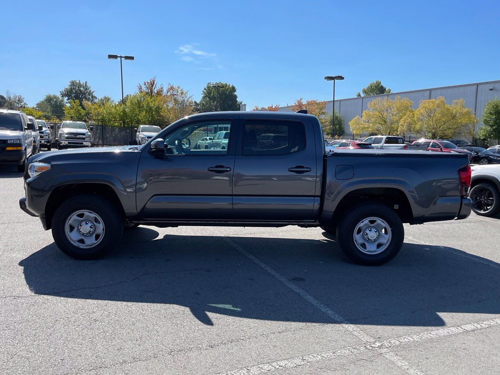 Used 2023 Toyota Tacoma SR w/ SR Convenience Package RWD image 4