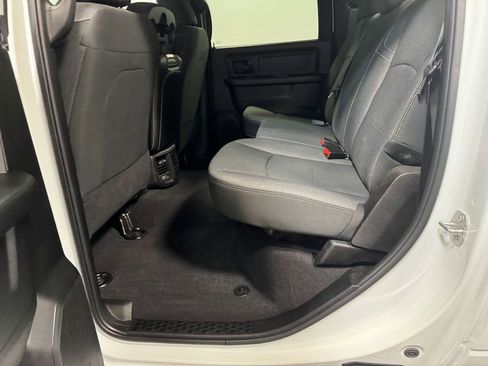 Used 2024 RAM 2500 Tradesman w/ Chrome Appearance Group image 48