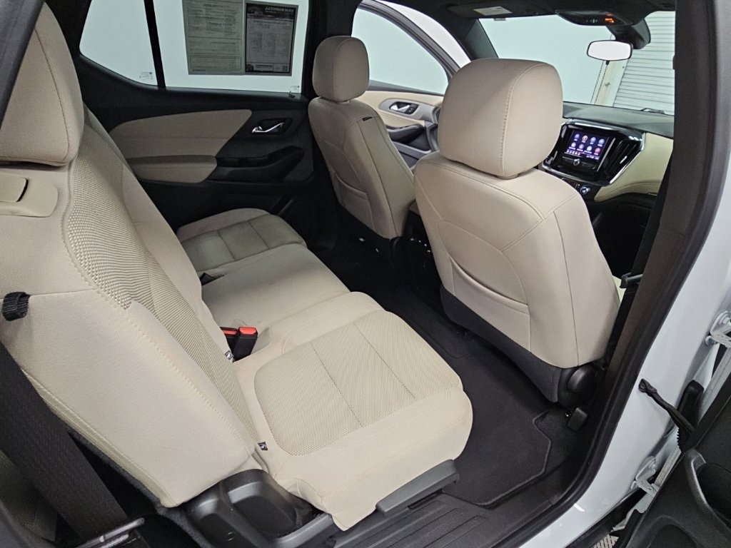 Used 2024 Chevrolet Traverse LS w/ Safety Package FWD image 34