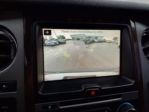Used 2016 Ford Expedition Platinum AWD/4WD image 7