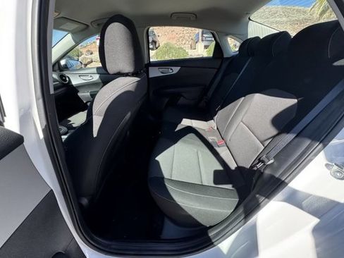 Used 2023 Kia Forte LXS image 10