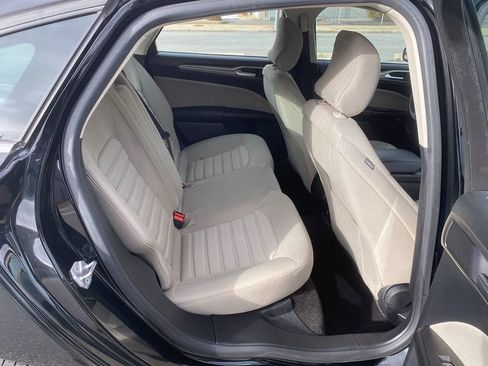 Used 2018 Ford Fusion S image 26