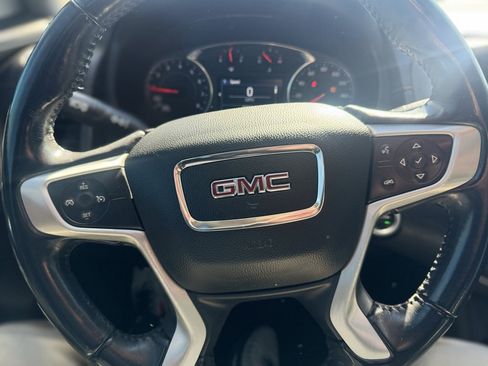 Used 2018 GMC Terrain SLT image 10