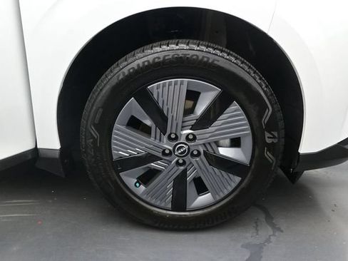 Used 2025 Nissan Murano SL AWD/4WD image 18