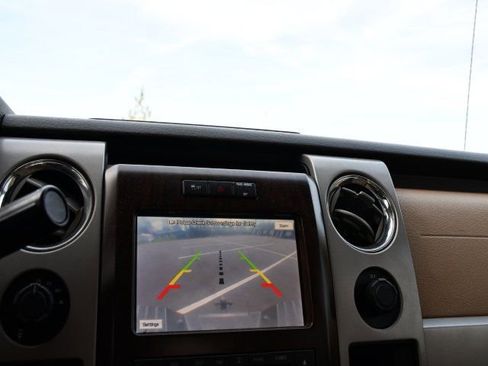 Used 2012 Ford F150 Lariat w/ Lariat Chrome Pkg image 12