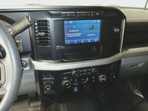 Used 2024 Ford F250 XL w/ STX Appearance Package AWD/4WD image 16
