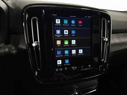 Certified 2023 Volvo XC40 Recharge Ultimate w/ Protection Package Premier image 29