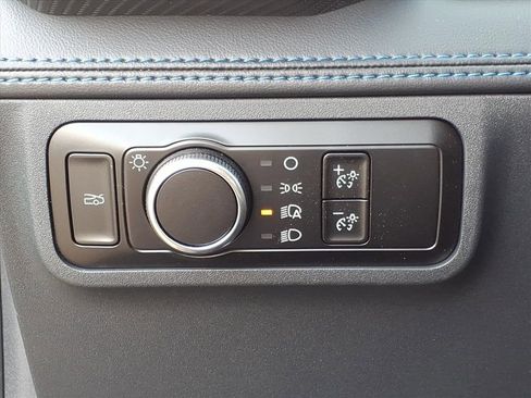 Used 2025 Ford Mustang Dark Horse image 15