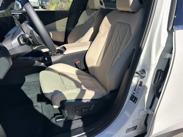 Used 2026 BMW X3 xDrive30i w/ Convenience Package AWD/4WD image 33