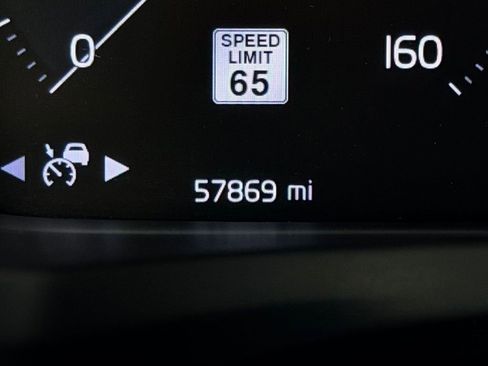 Used 2022 Volvo S60 T8 Polestar image 14