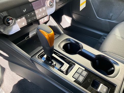 New 2026 Subaru Outback Wilderness AWD/4WD image 28