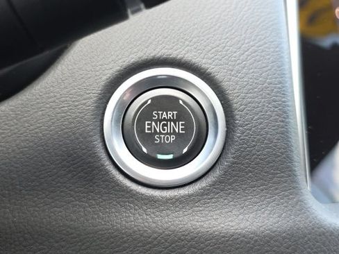 Used 2023 Cadillac XT4 Premium Luxury w/ Cold Weather Package FWD image 14