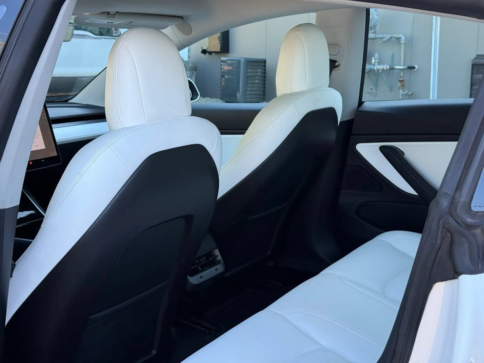 Used 2020 Tesla Model 3 RWD image 10