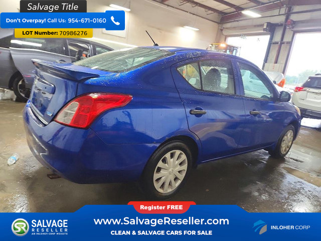 Used 2014 Nissan Versa S Plus FWD image 4