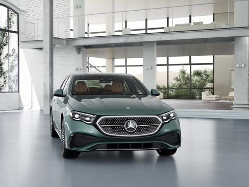 New 2026 Mercedes-Benz E 450 4MATIC Sedan image 8
