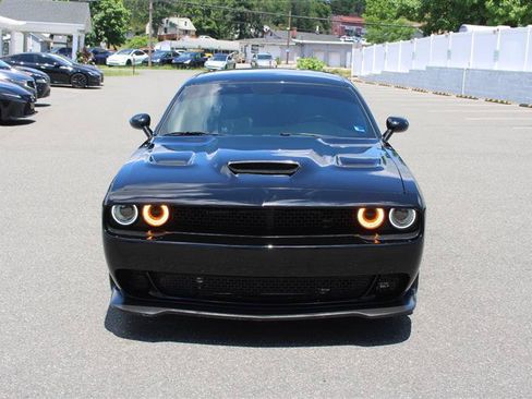 Used 2022 Dodge Challenger R/T Scat Pack w/ Plus Package RWD image 3
