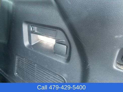 Used 2025 Ford Explorer Active w/ Active Comfort Package AWD/4WD image 37