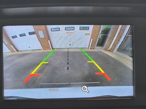 Used 2017 Ford Focus SE image 23