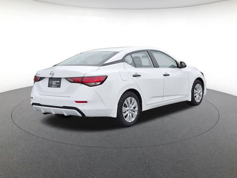Used 2025 Nissan Sentra S FWD image 5