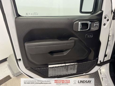 New 2026 Jeep Gladiator Sport image 16