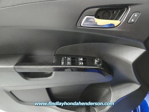 Used 2020 Chevrolet Sonic LT w/ Convenience Package FWD image 23