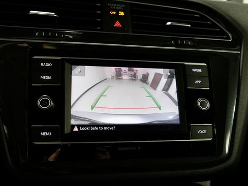 Used 2024 Volkswagen Tiguan S image 4