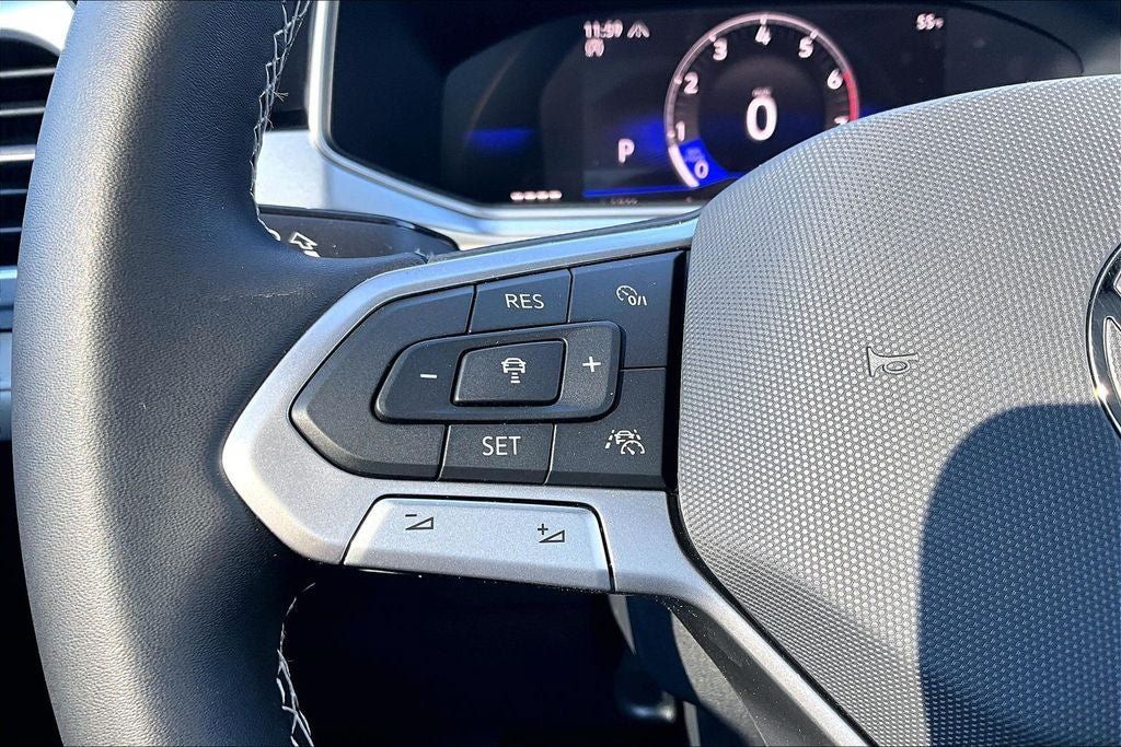 New 2026 Volkswagen Taos SE AWD/4WD image 22