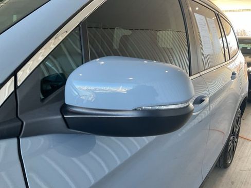 Certified 2022 Honda Pilot Special Edition image 3