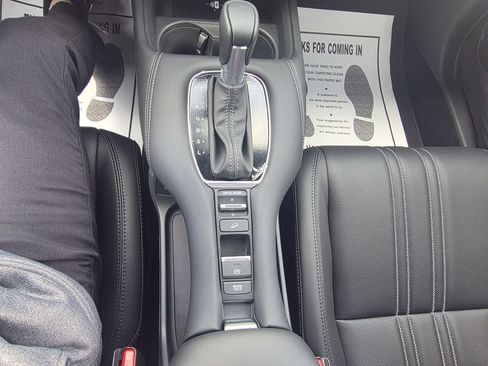 New 2027 Honda HR-V EX-L image 18