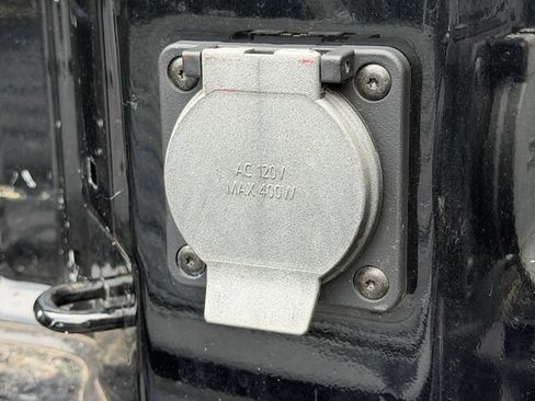 Used 2024 GMC Sierra 1500 Elevation w/ LPO, Elevation Black Package AWD/4WD image 25