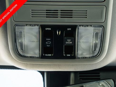 Used 2022 Honda Pilot Special Edition image 19