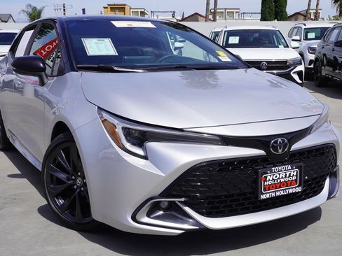 Certified 2024 Toyota Corolla XSE FWD image 2