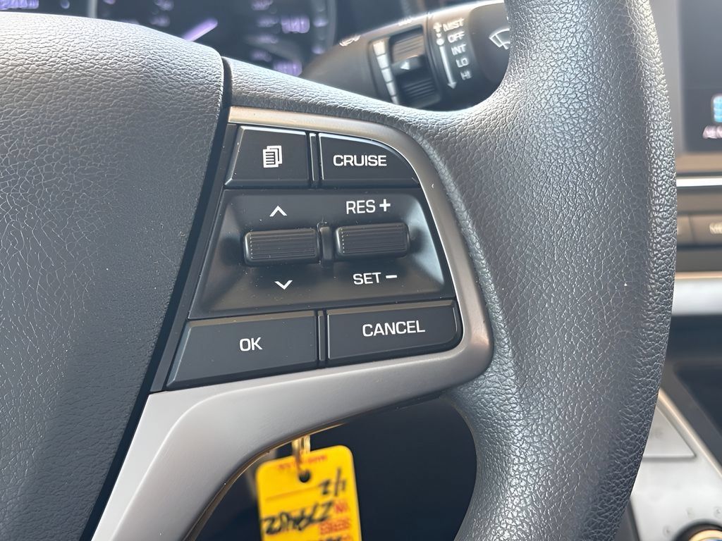 Used 2018 Hyundai Elantra SEL FWD image 27