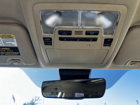 Used 2018 Toyota Highlander Limited image 35