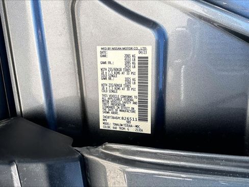 Used 2023 Nissan Rogue SV FWD image 37