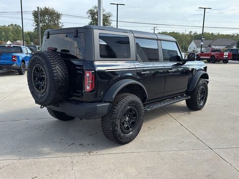 Used 2024 Ford Bronco Wildtrak image 5