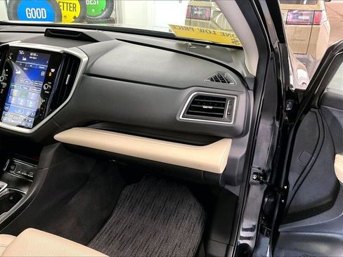 Used 2023 Subaru Ascent Limited w/ Technology Package image 13