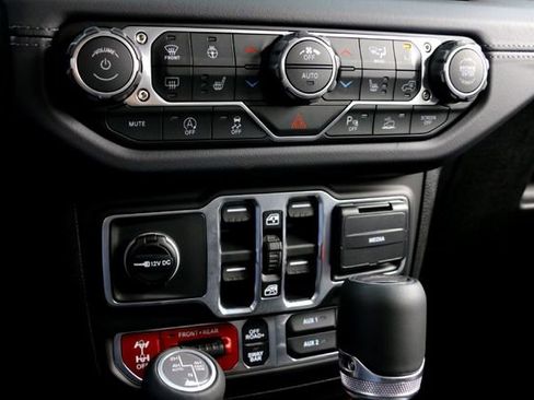 New 2026 Jeep Gladiator Rubicon image 15