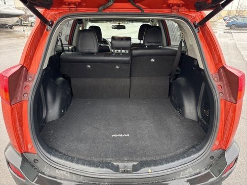 Used 2015 Toyota RAV4 Limited image 13