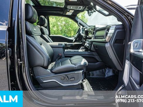 Used 2025 Ford F450 Platinum w/ FX4 Off-Road Package image 23