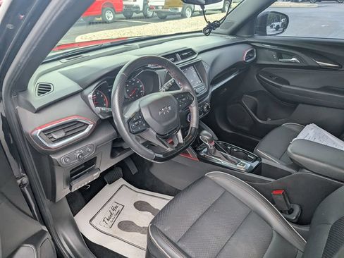 Used 2022 Chevrolet TrailBlazer RS AWD/4WD image 12