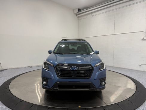 Used 2022 Subaru Forester Limited image 2