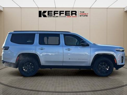 New 2026 Jeep Grand Wagoneer Limited AWD/4WD image 6