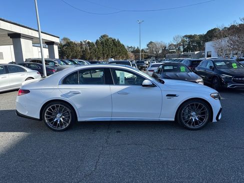 New 2026 Mercedes-Benz E 53 AMG e 4MATIC Sedan image 4