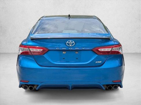 Used 2020 Toyota Camry XSE FWD image 4