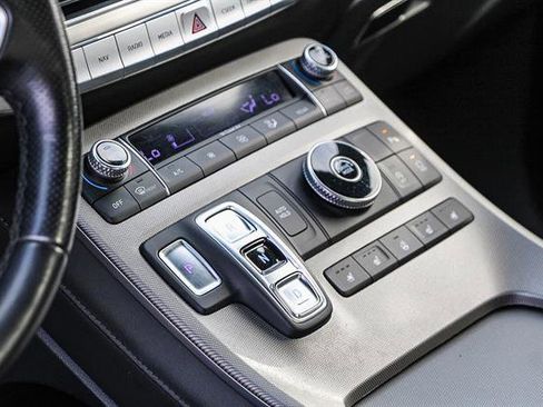 Used 2022 Hyundai Palisade Calligraphy image 21