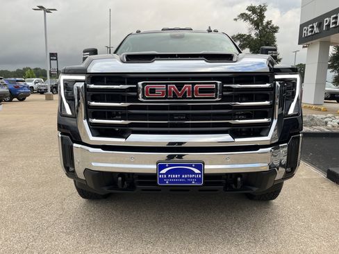 New 2026 GMC Sierra 2500 SLE w/ SLE Value Package; image 28